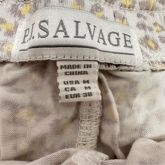 PJ Salvage Soft Pajama Short Ivory Yellow Gray Cheetah Drawstring Women Size M - Picture 4 of 7